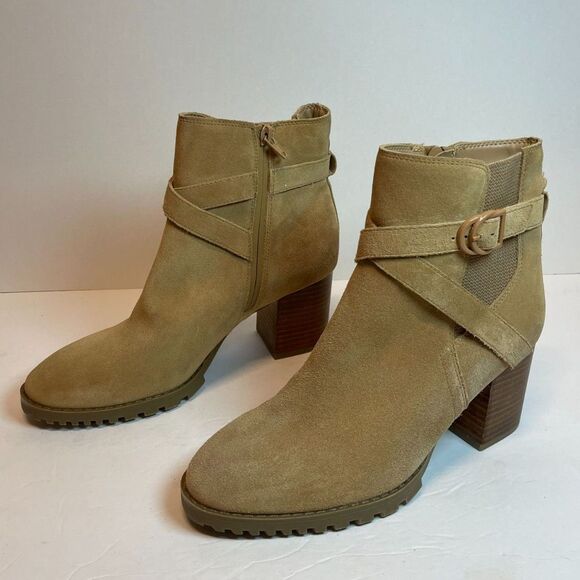 Blondo Women's Waterproof Suede Ankle Boot - Size 9M - Picture 4 of 7